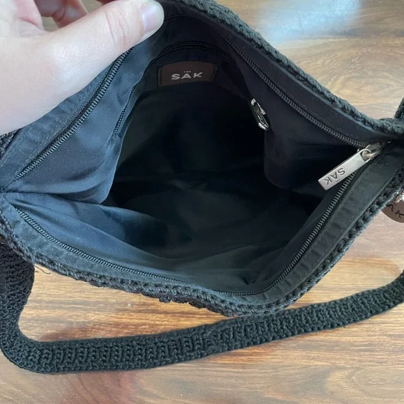 The Sak Crochet Crossbody NWOT Black - Picture 3 of 3